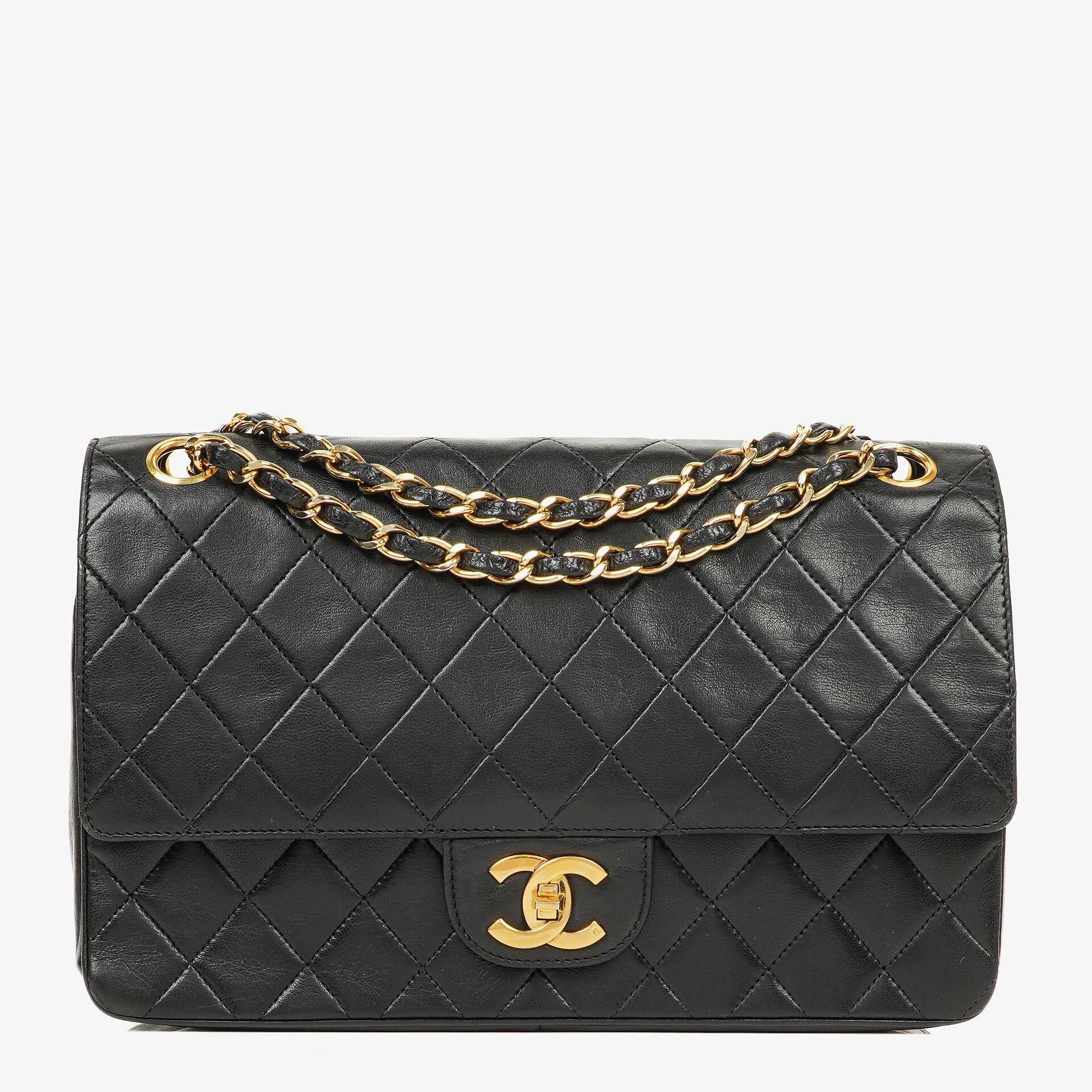 Chanel Medium Classic Vintage Double Flap Bag Black Quilted Lambskin 24K Gold-Plated Hardware