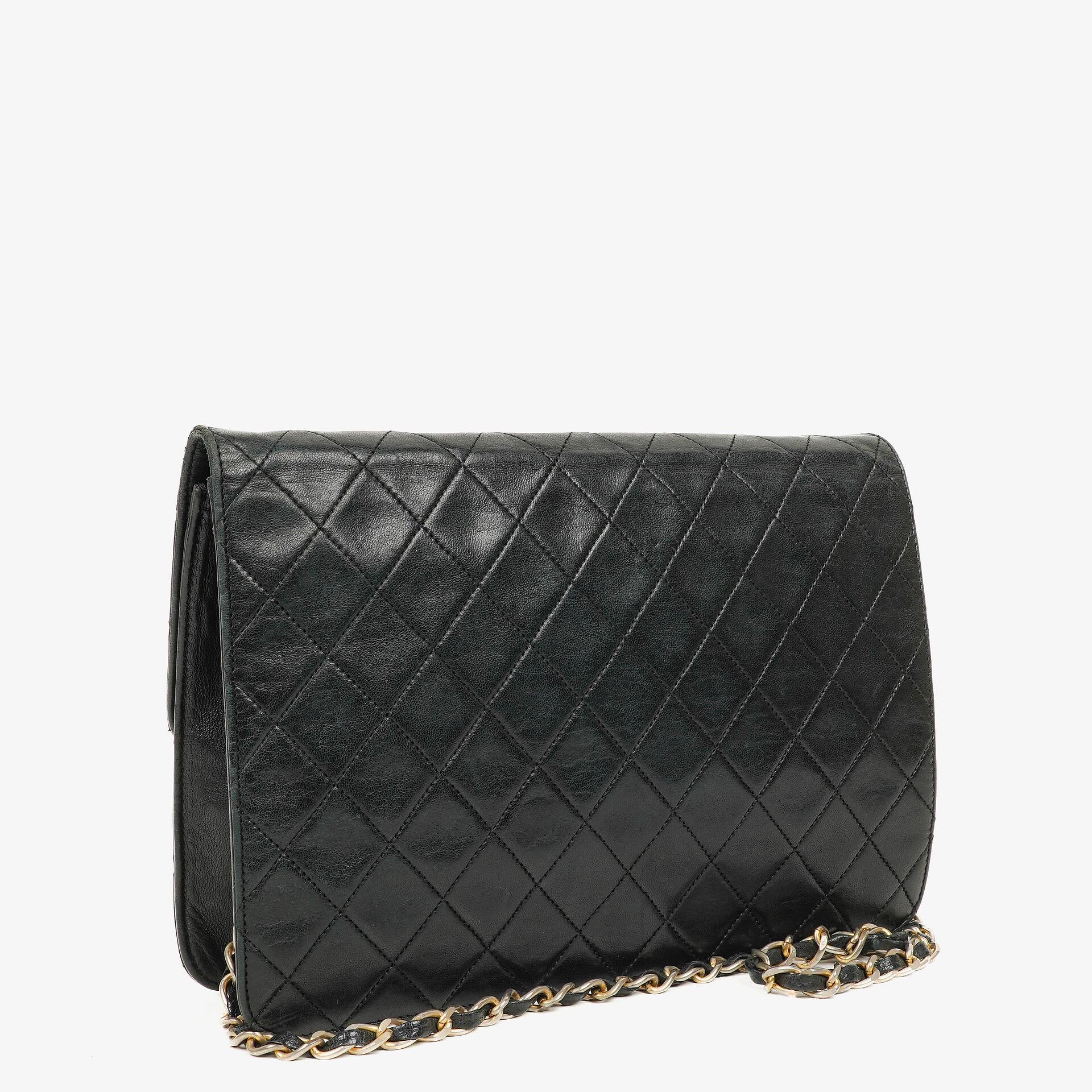 Chanel Meduim Classic Single Flap Bag Black Quilted Lambskin With 24K Gold-Plated Hardware