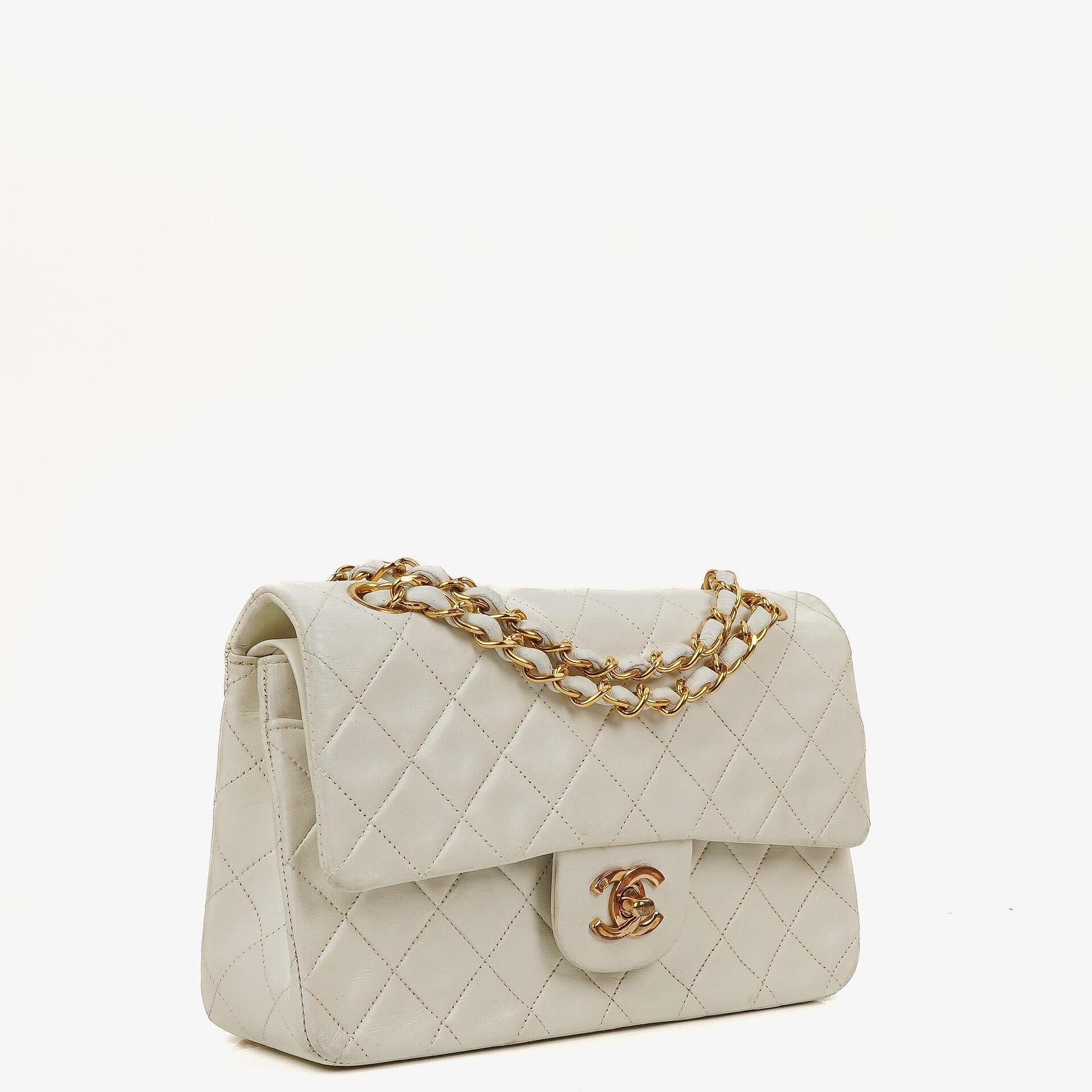 Chanel Small Classic Vintage Double Flap Bag White Quilted Lambskin 24K Gold-Plated Hardware