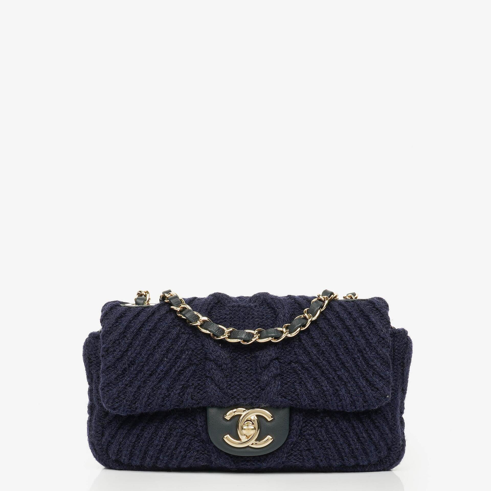 Chanel Small Navy Paris-Hamburg Cable Knit Fabric With Calfskin Flap Bag