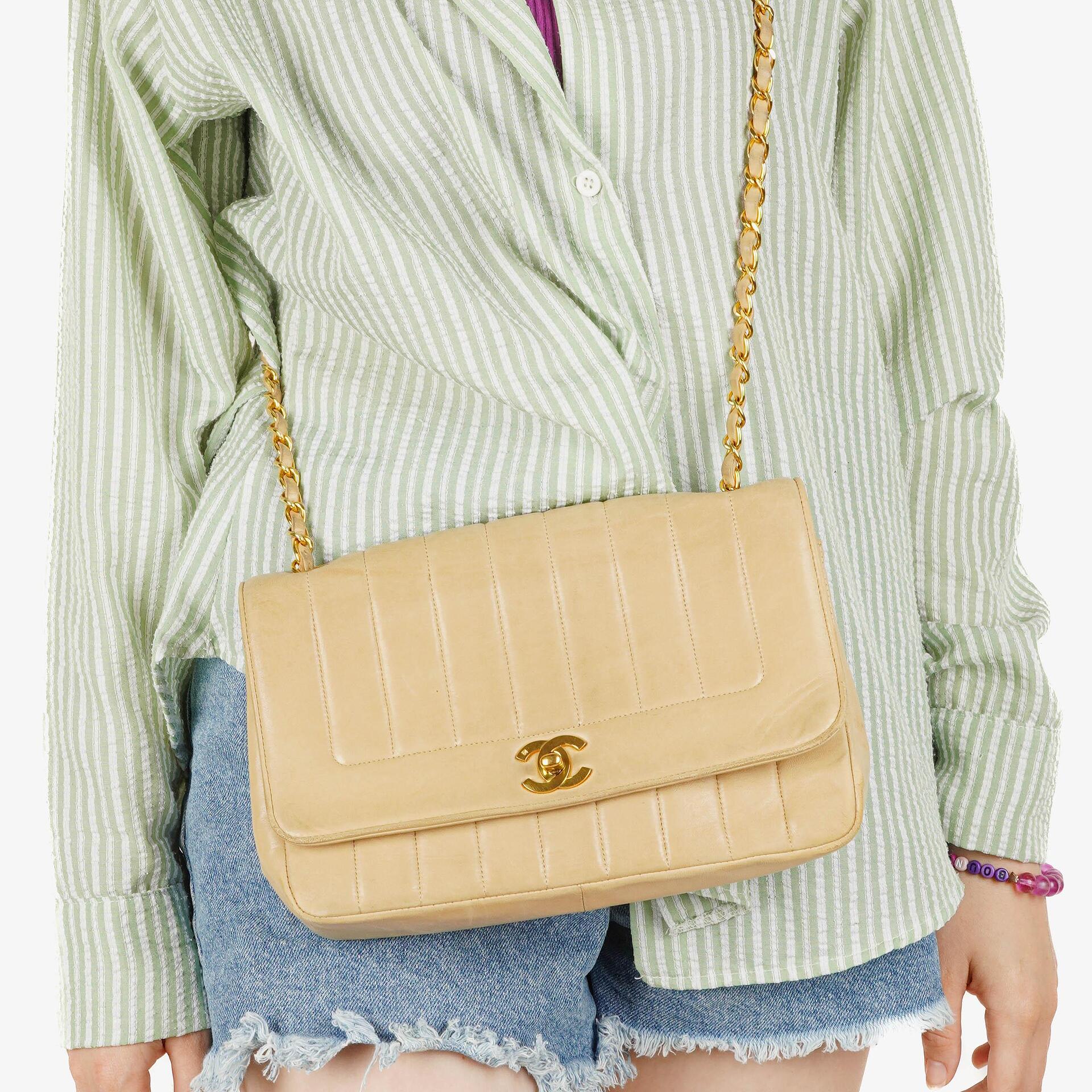 Chanel Vertical Quilted Vintage Flap Bag in Beige Lambskin