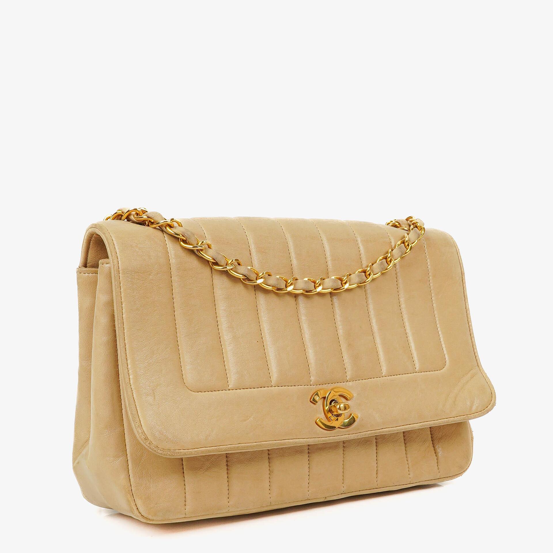 Chanel Vertical Quilted Vintage Flap Bag in Beige Lambskin