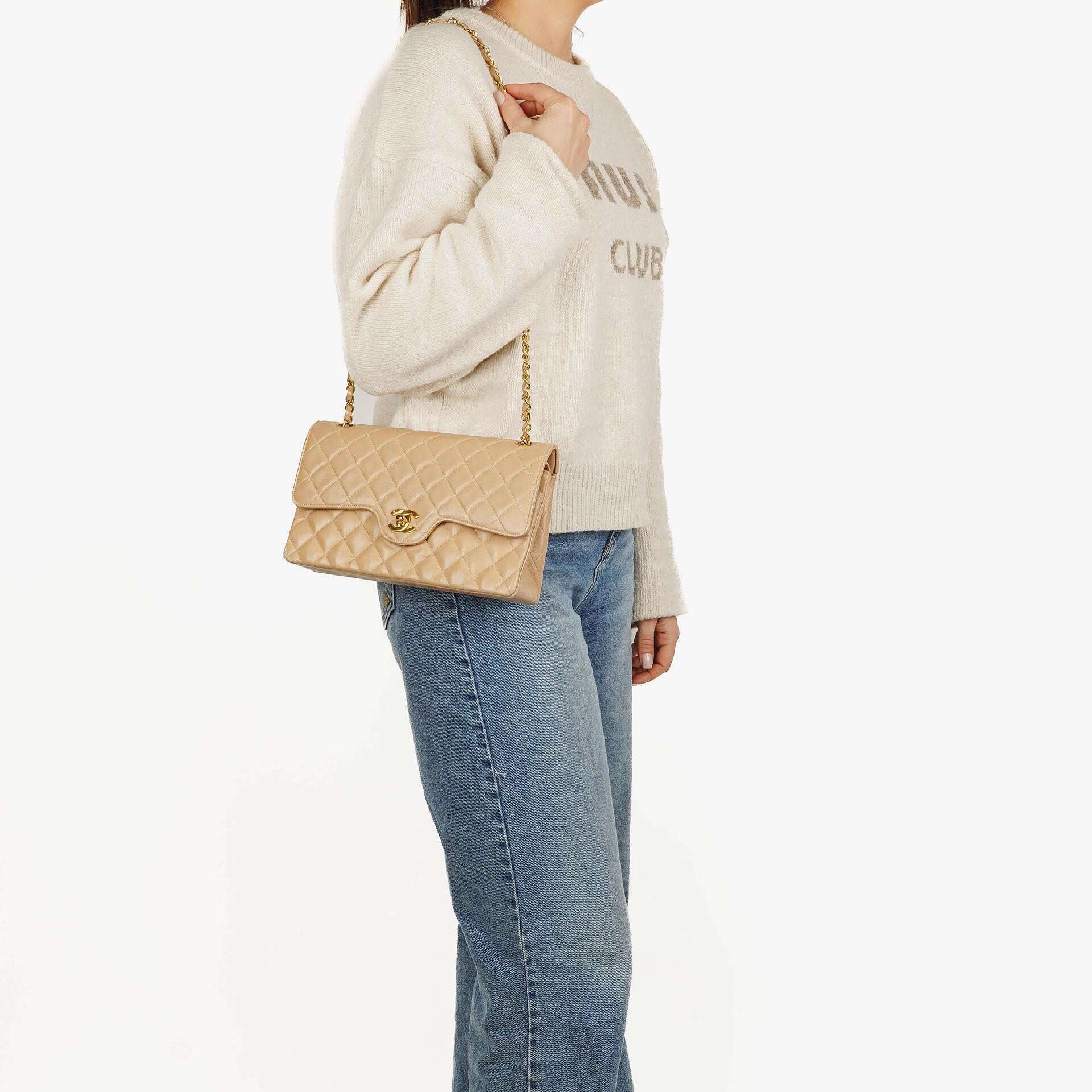 Chanel Vintage Medium Classic Double Flap Bag Beige Quilted Lambskin 24K Gold-Plated Hardware