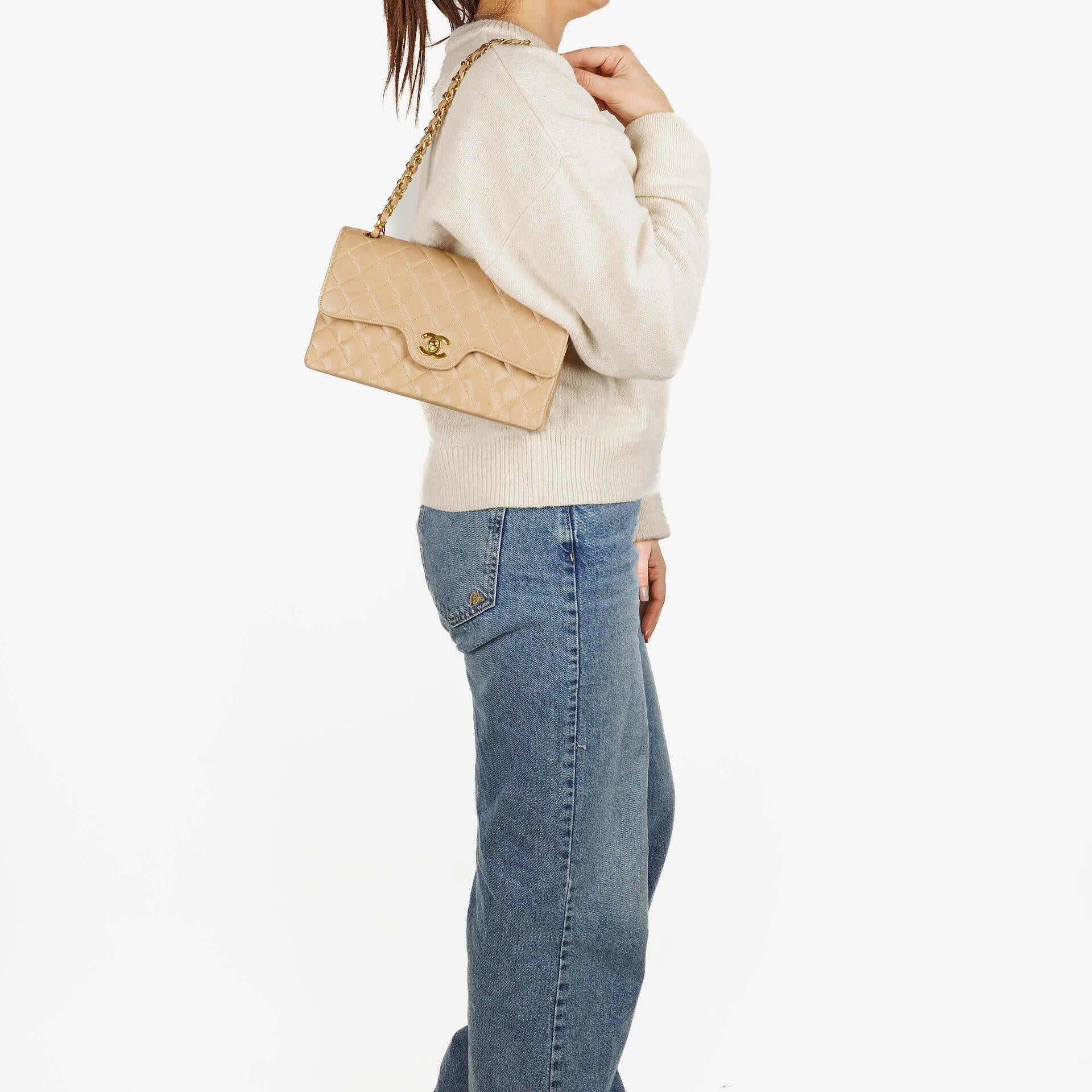 Chanel Vintage Medium Classic Double Flap Bag Beige Quilted Lambskin 24K Gold-Plated Hardware