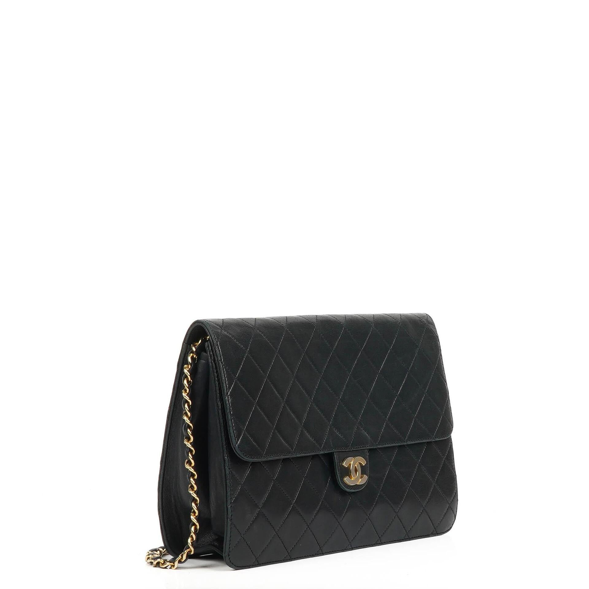 Chanel Vintage Medium Classic Single Flap Bag Navy Quilted Lambskin With Gold-Tone Hardware