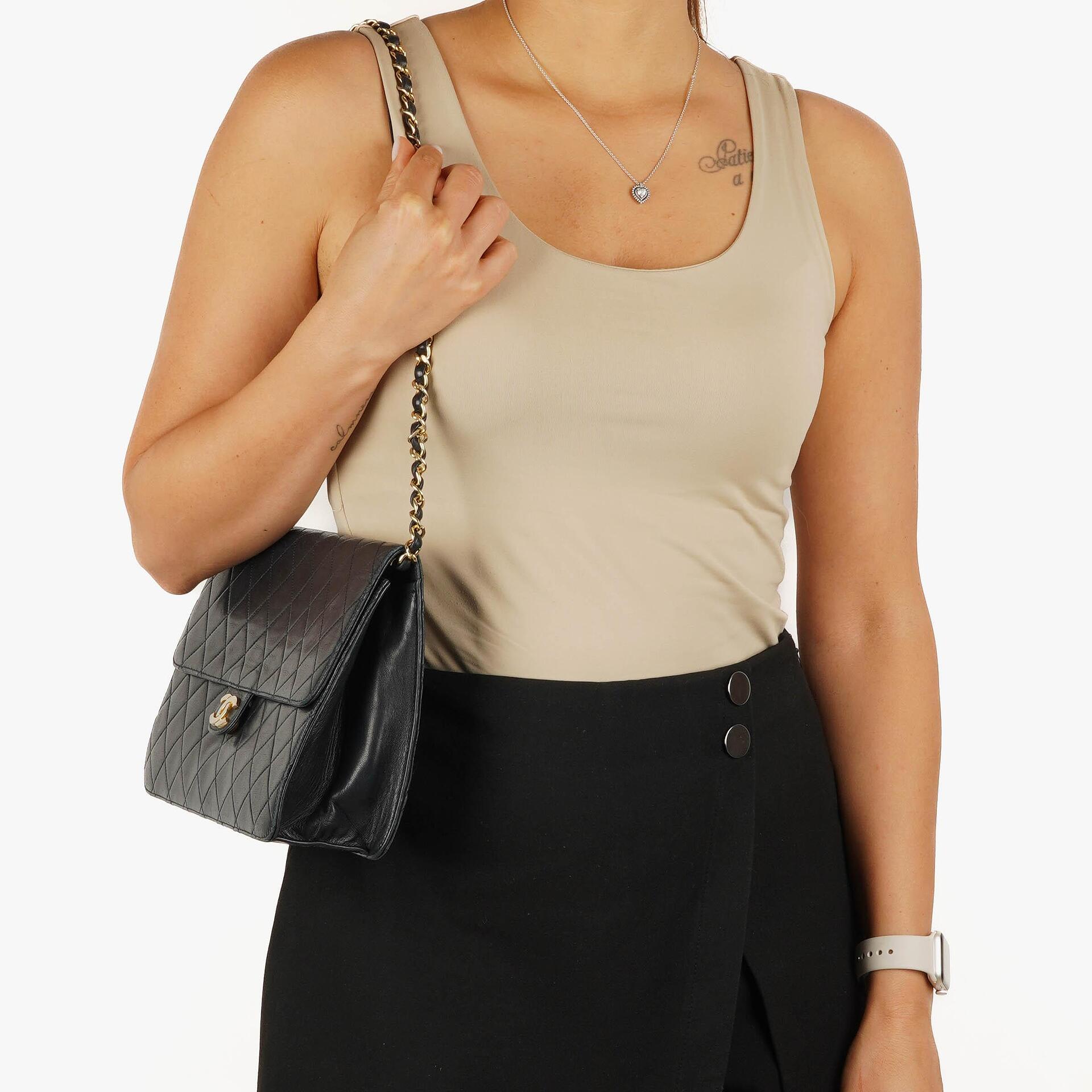 Chanel Vintage Medium Classic Single Flap Bag Navy Quilted Lambskin With Gold-Tone Hardware
