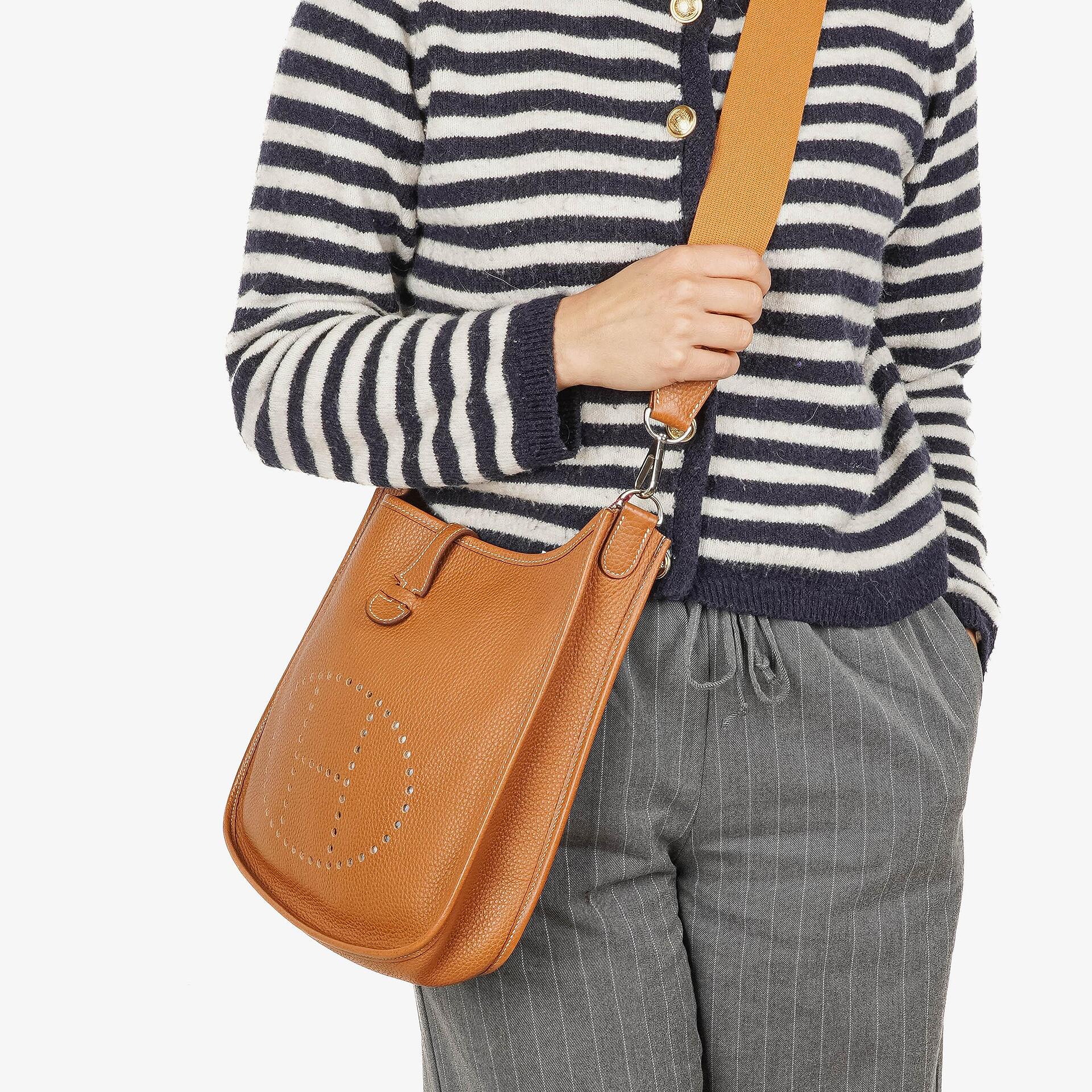 Hermes Evelyne I 29 Gold Taurillon Clemence Leather Shoulder Bag