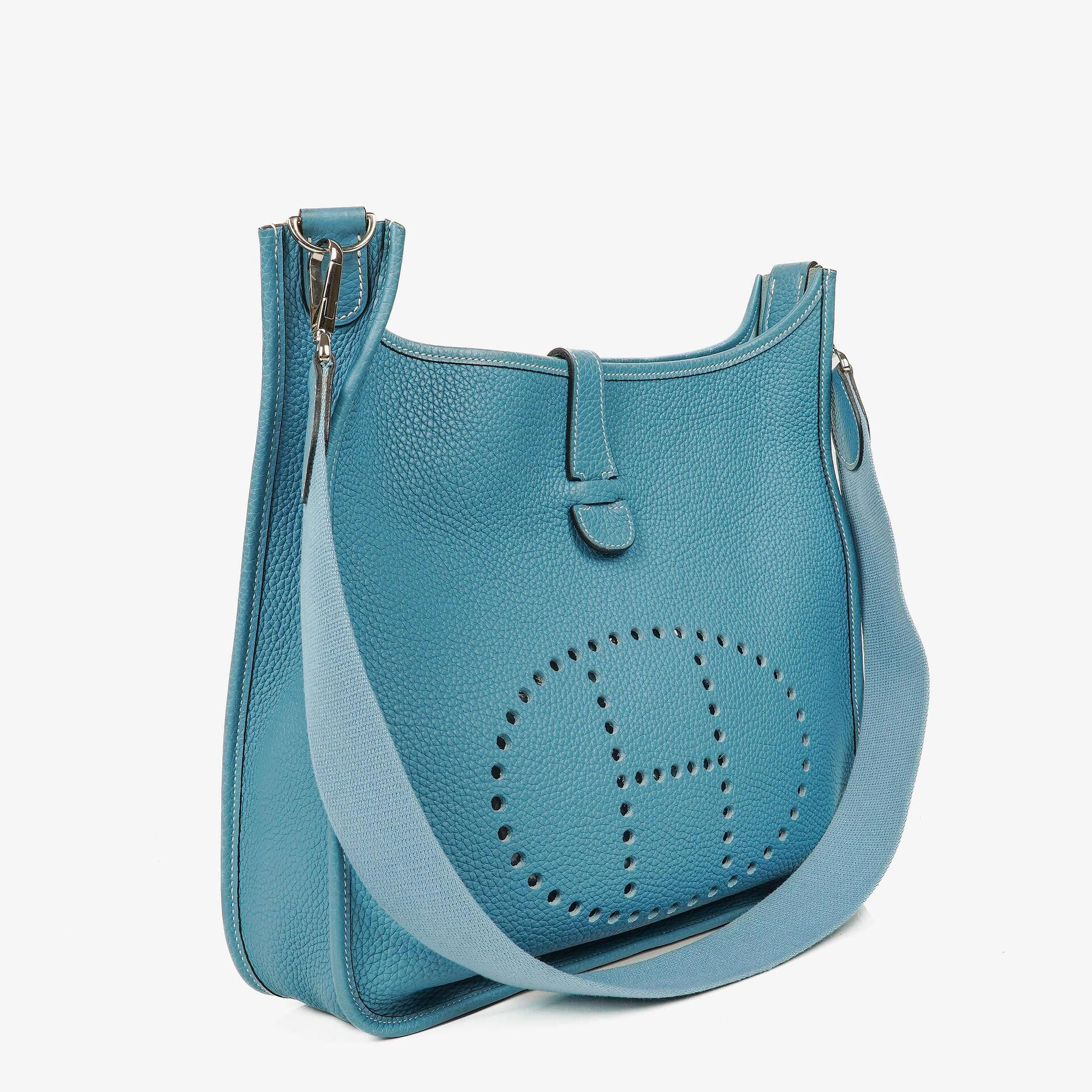 Hermes Evelyne I 32 New Bleu Jean Taurillon Clemence Shoulder Bag
