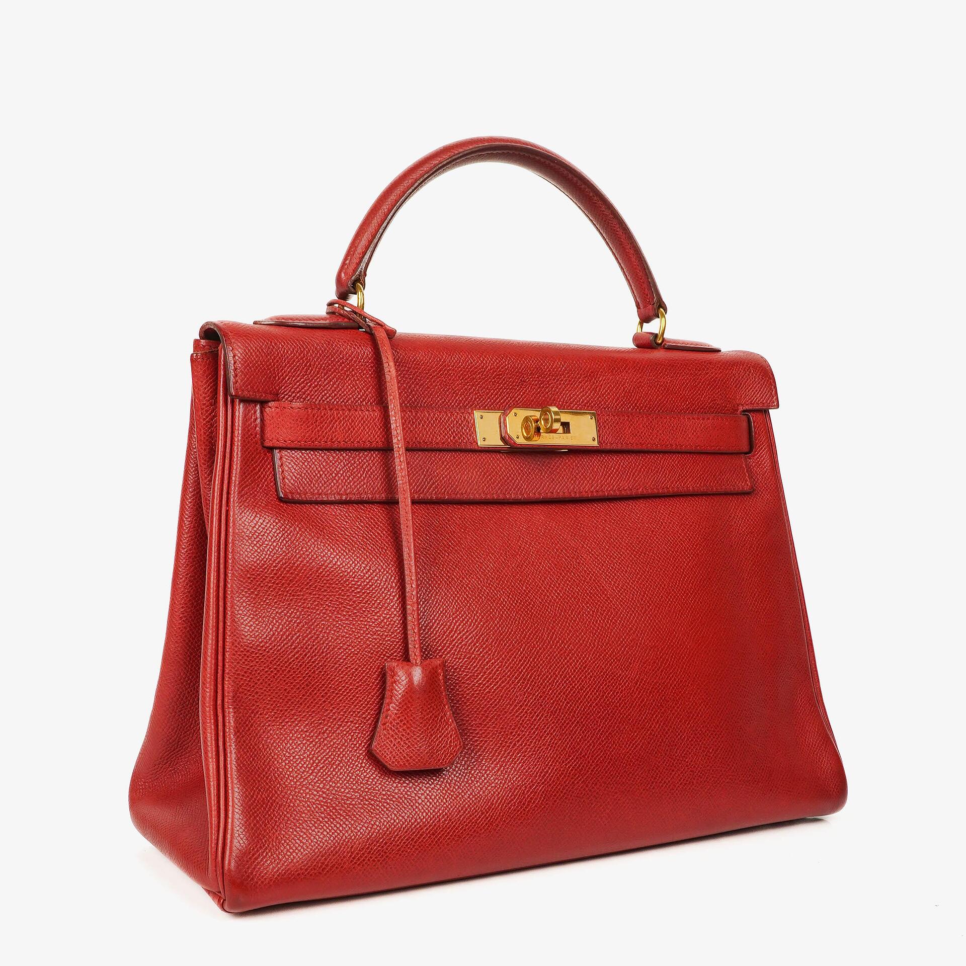 Hermès Kelly 32 Retourne Rouge Vif With Gold Hardware