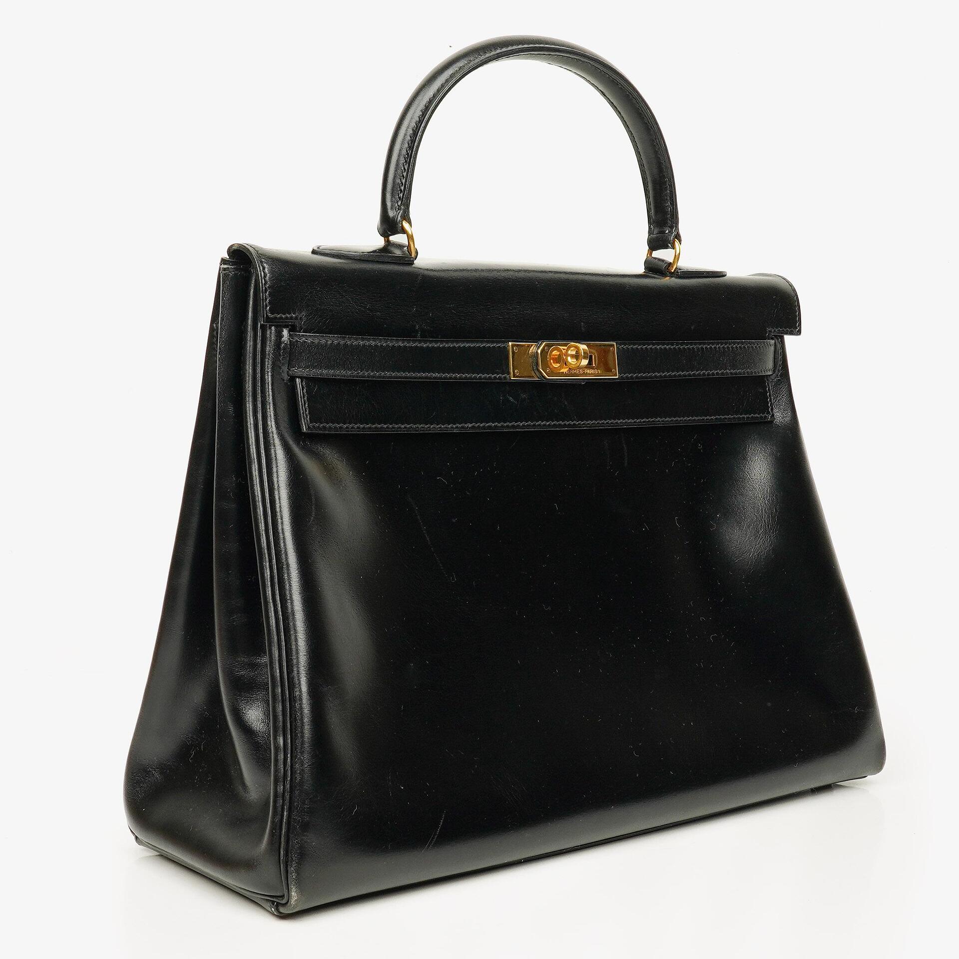 Hermes Kelly 35 Retourne Vintage Black Box Calf Gold Hardware,1987