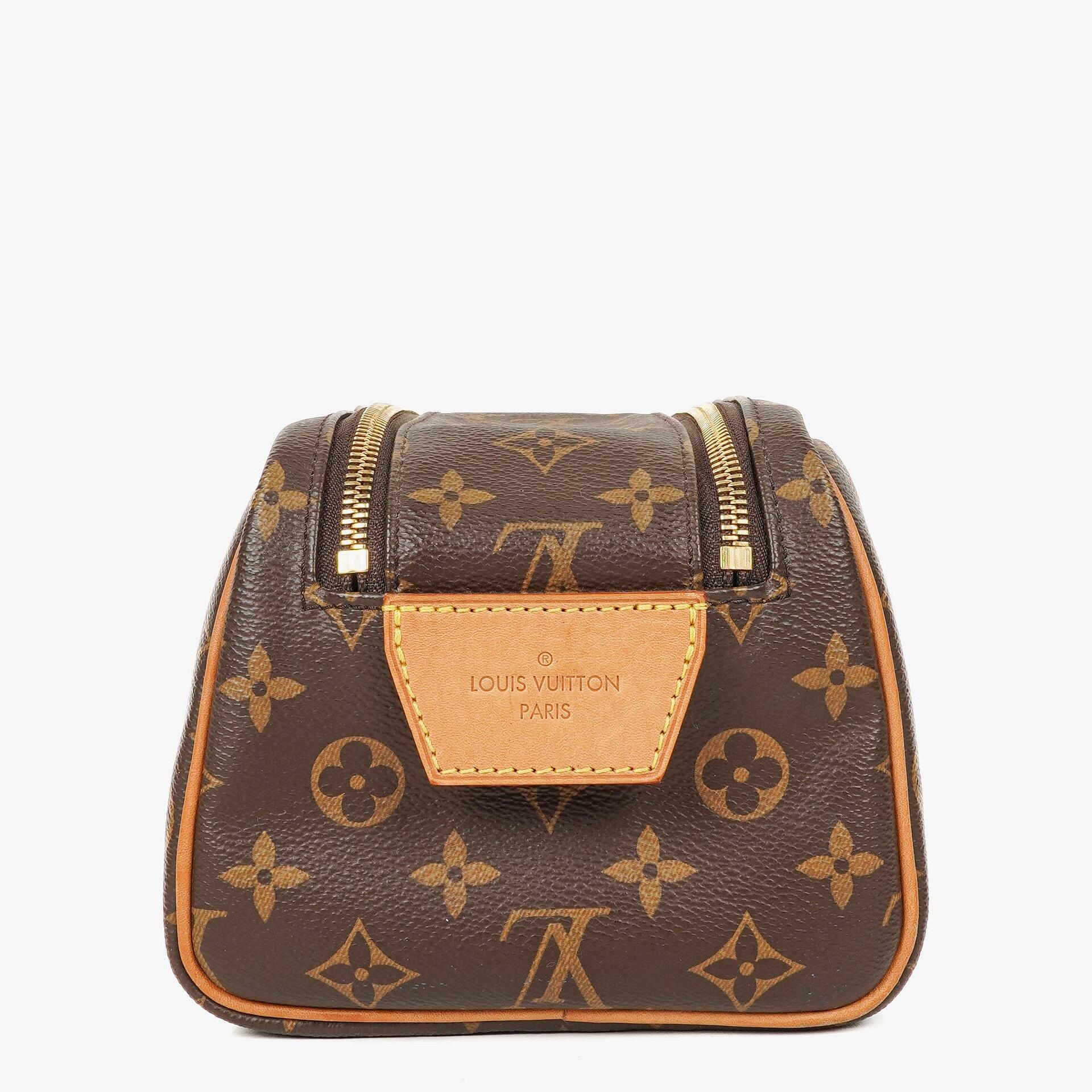 Louis Vuitton Dopp Kit Monogram Toilet Pouch