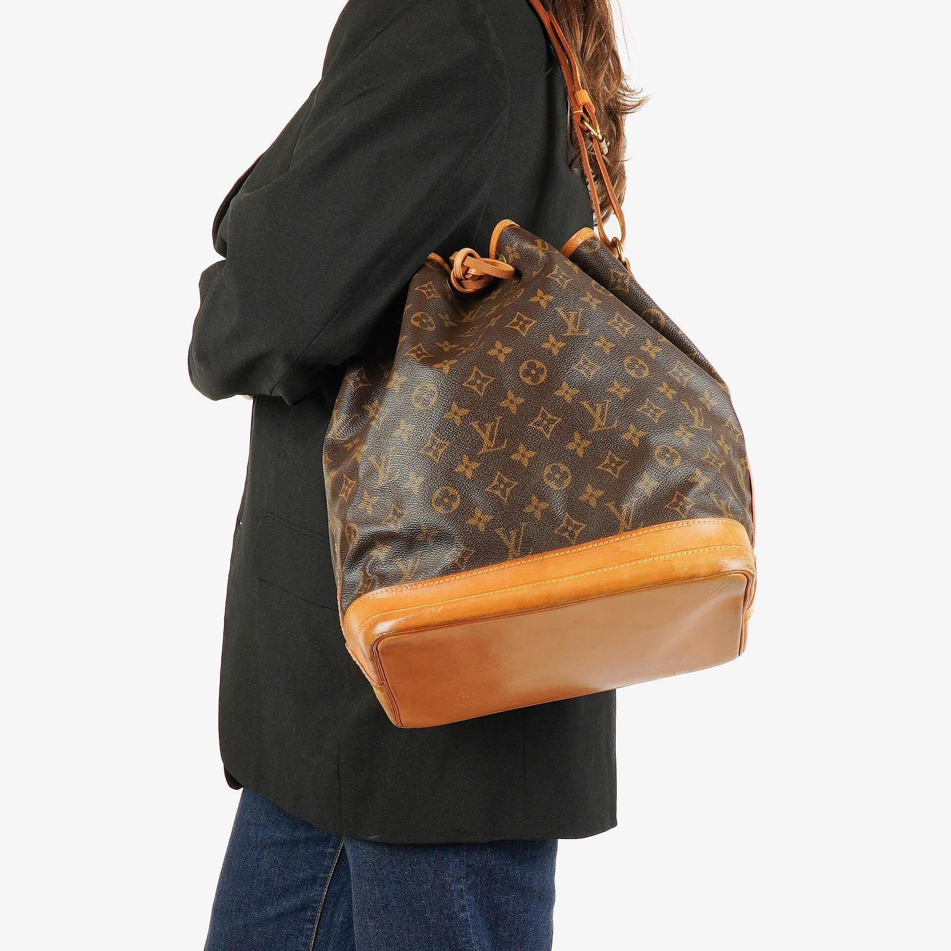 Louis Vuitton Noe GM Monogram Canvas Shoulder Bag