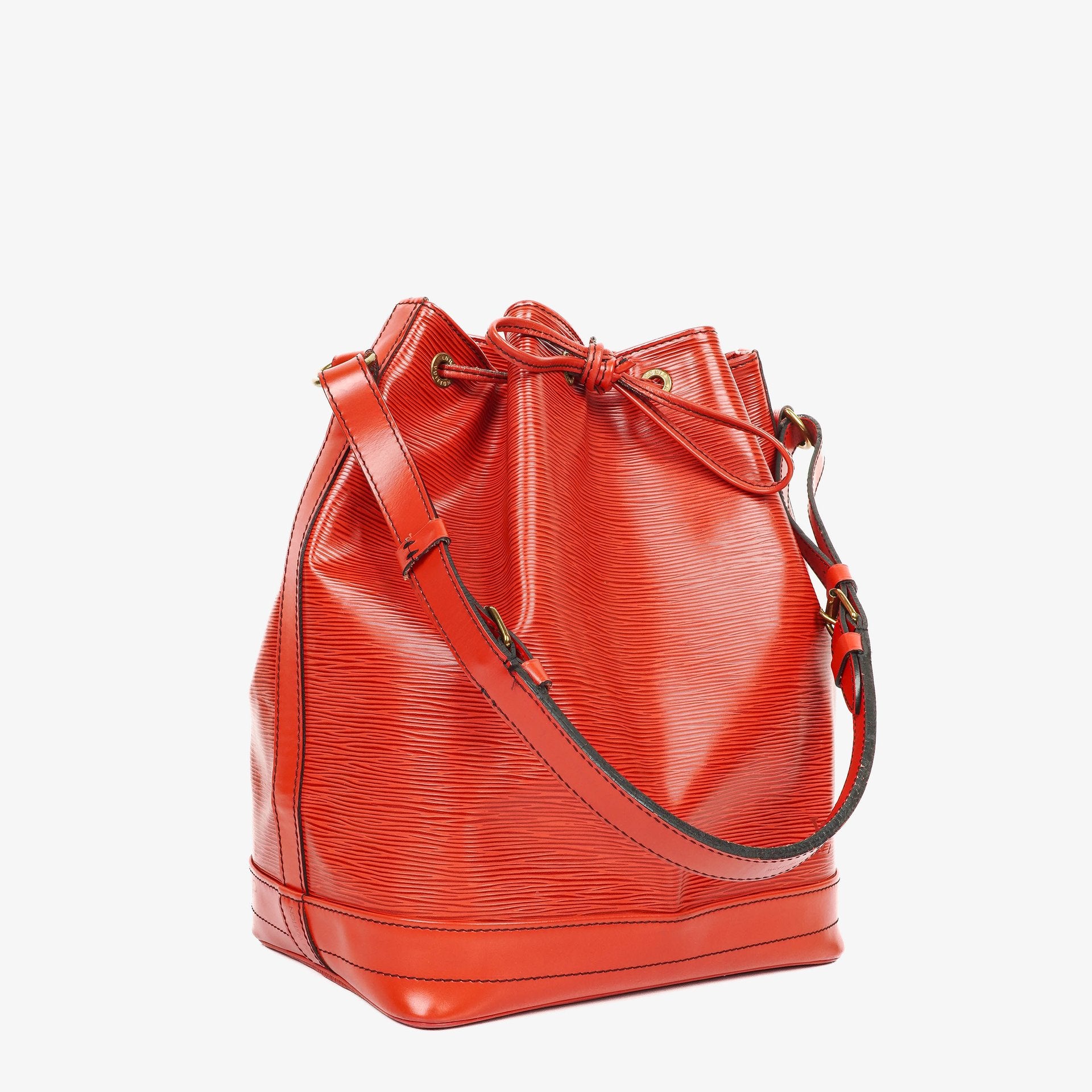 Louis Vuitton Noe Grande GM Red EPI Leather Shoulder Bag