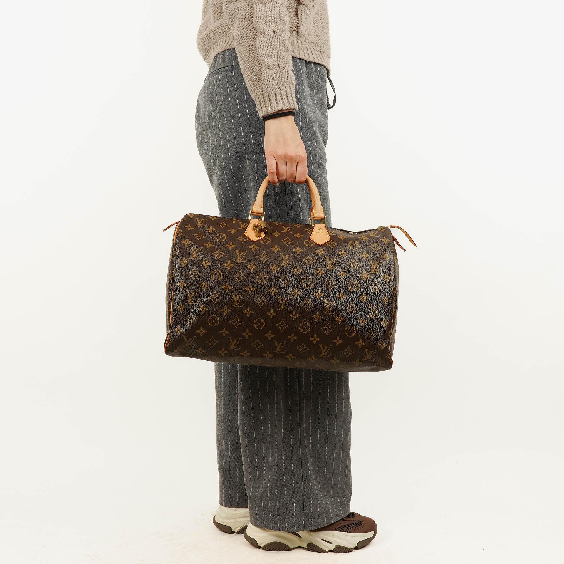 Louis Vuitton Speedy 40 Monogram Canvas Bag