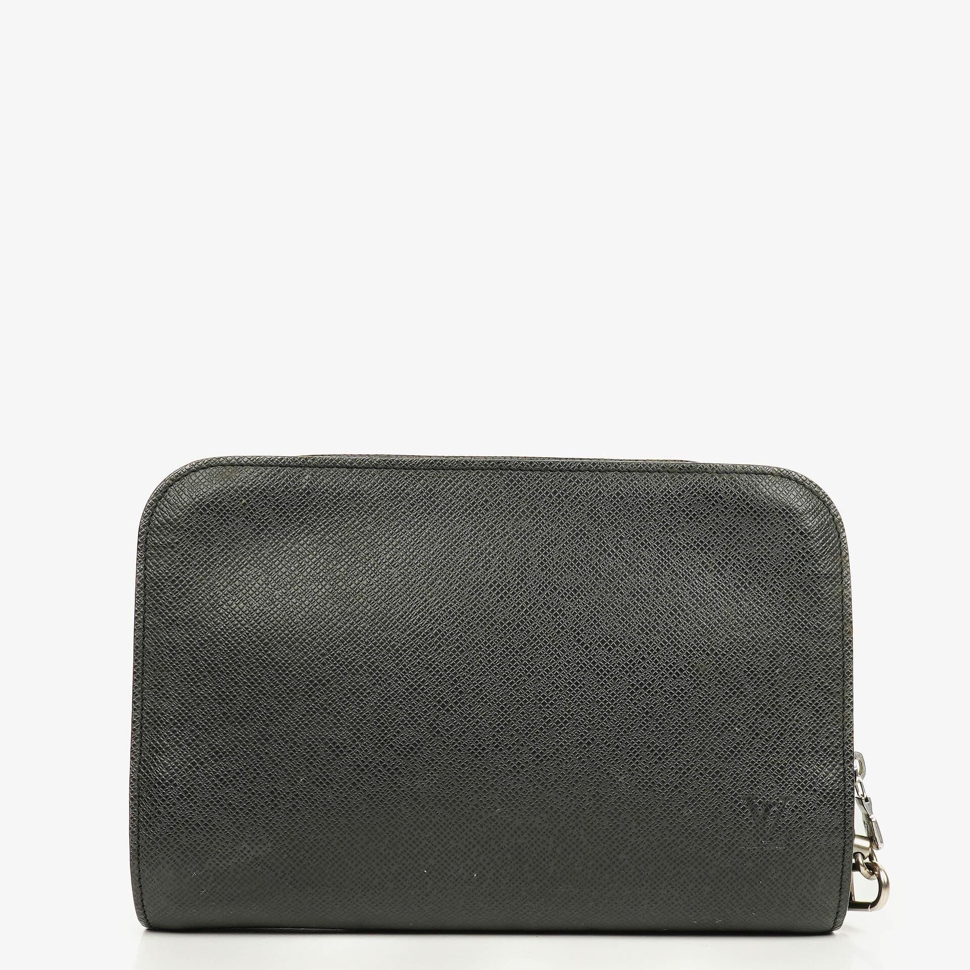 Louis Vuitton Taiga Orsay Clutch Bag