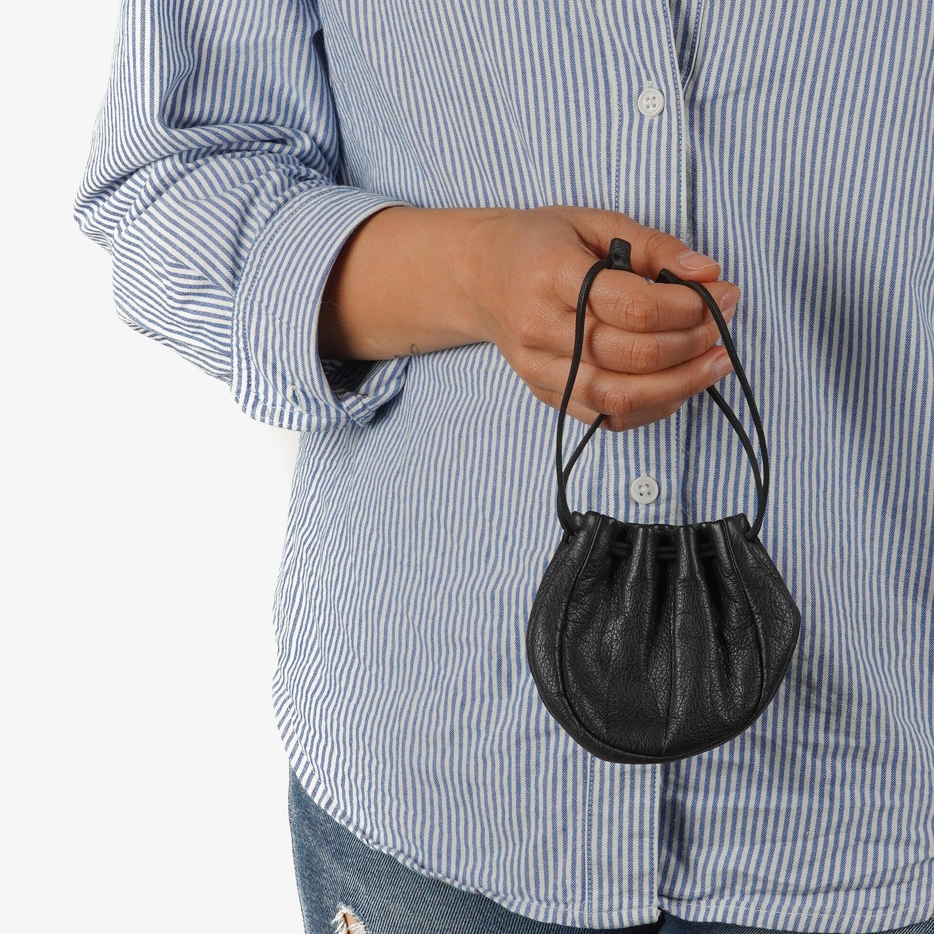 Miu Miu Drawstring Black Nero Leather Wallet Portafoglio