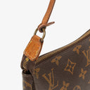 Louis Vuitton Pochette Accessoires Monogram Canvas Clutch Bag
