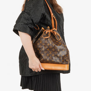 Louis Vuitton Noe Grande GM Monogram Canvas Shoulder Bag