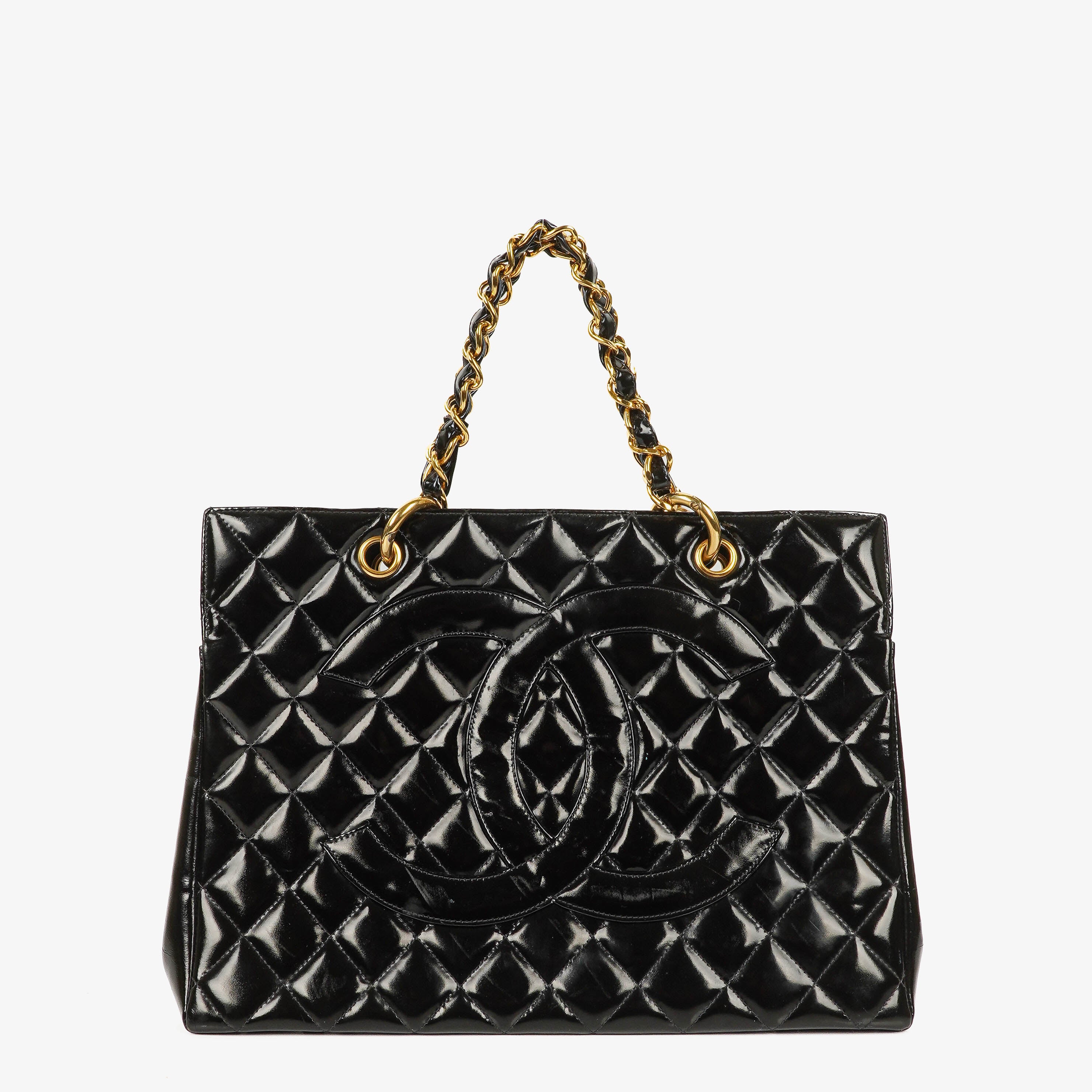 Chanel Große Einkaufstasche Gepolstertes Lammleder Goldfarbene Hardware