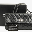 Chanel Borsa a Patta Mademoiselle in Vitello Craquelé Lucido con Ferramenta Argento