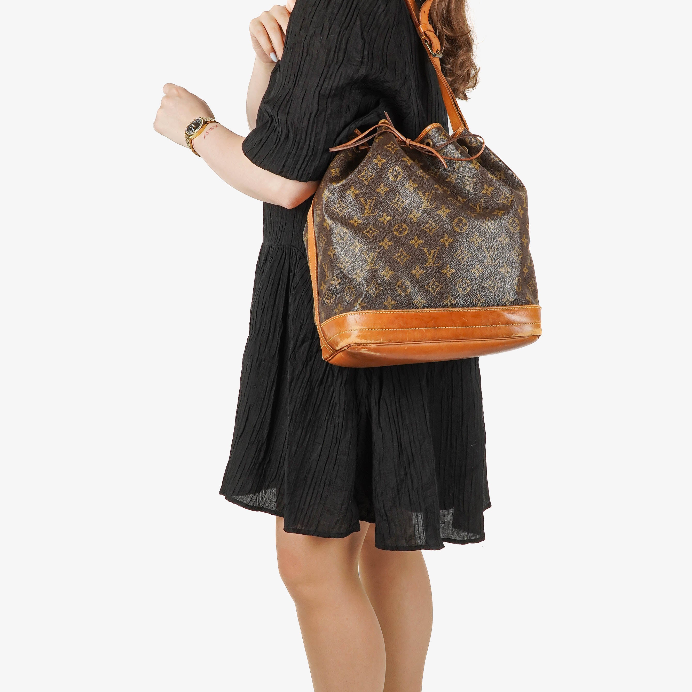 Louis Vuitton Noe Grande GM Monogram Canvas Schultertasche
