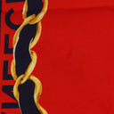 Foulard motif chaîne de sac Chanel en rouge et marine&nbsp;