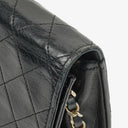 Sac classique à rabat simple en agneau matelassé avec ferrures plaquées or 24K Chanel