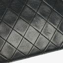 Sac classique à rabat simple en agneau matelassé avec ferrures plaquées or 24K Chanel