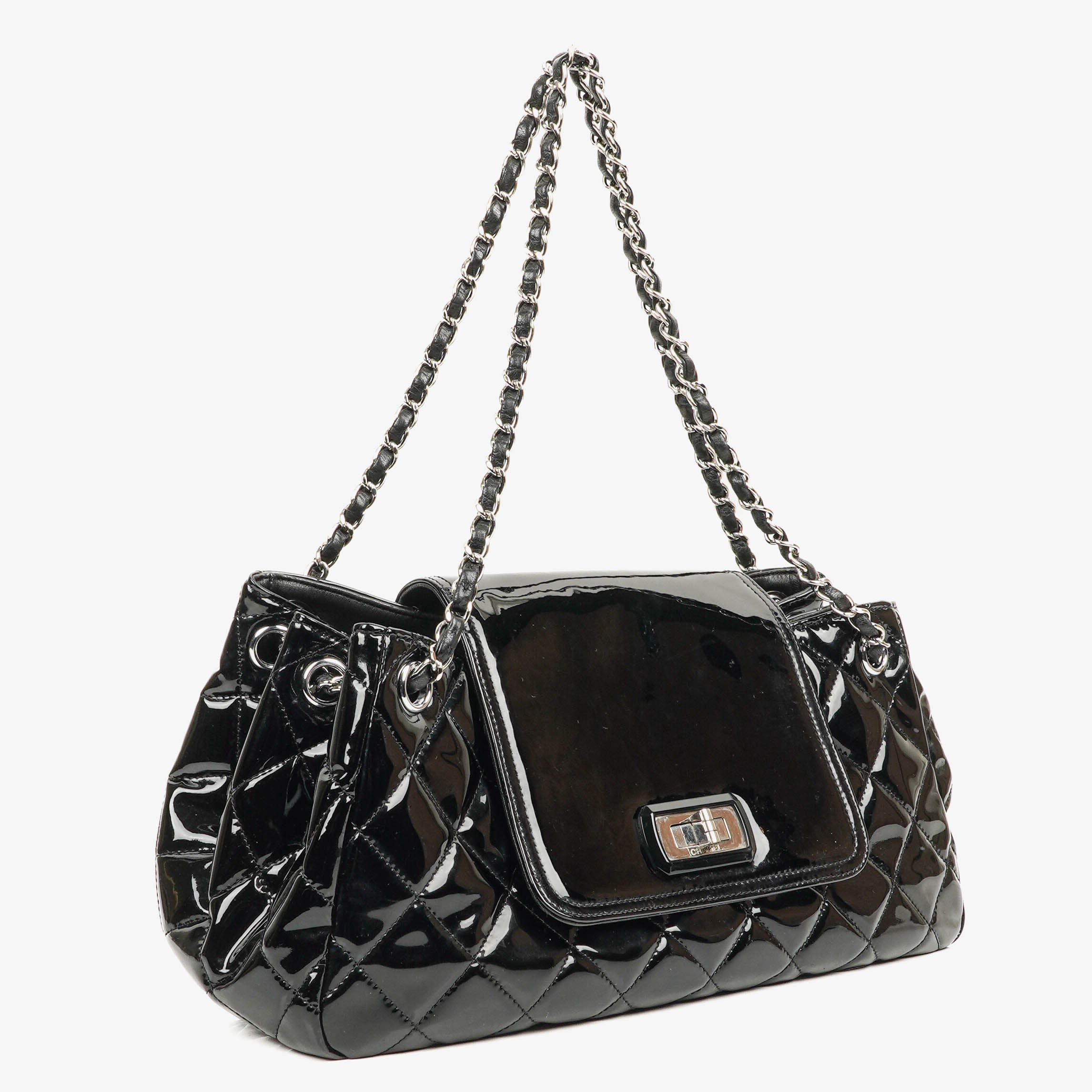 Chanel Reissue Akkordeon Schwarze gesteppte Lackleder Flap Tasche