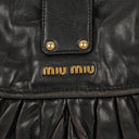 Sac Hobo Miu Miu Coffer Matelassé en cuir noir