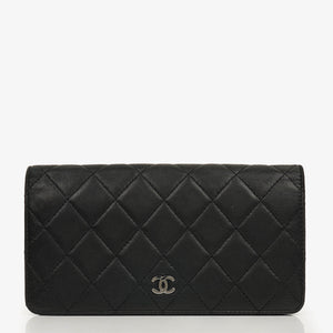 Chanel Black Lambskin Quilted Yen Wallet&nbsp;