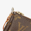 Louis Vuitton Pochette Accessoires Monogram Canvas Clutch Handbag