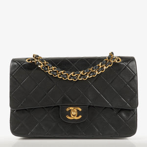 Chanel Vintage Medium Classic Double Flap Bag Black Quilted Leather &nbsp;24K Gold-Plated Hardware