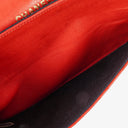 Sac classique vintage Chanel Medium Double Flap en cuir d'agneau matelassé rouge avec ferrures plaquées or 24 carats