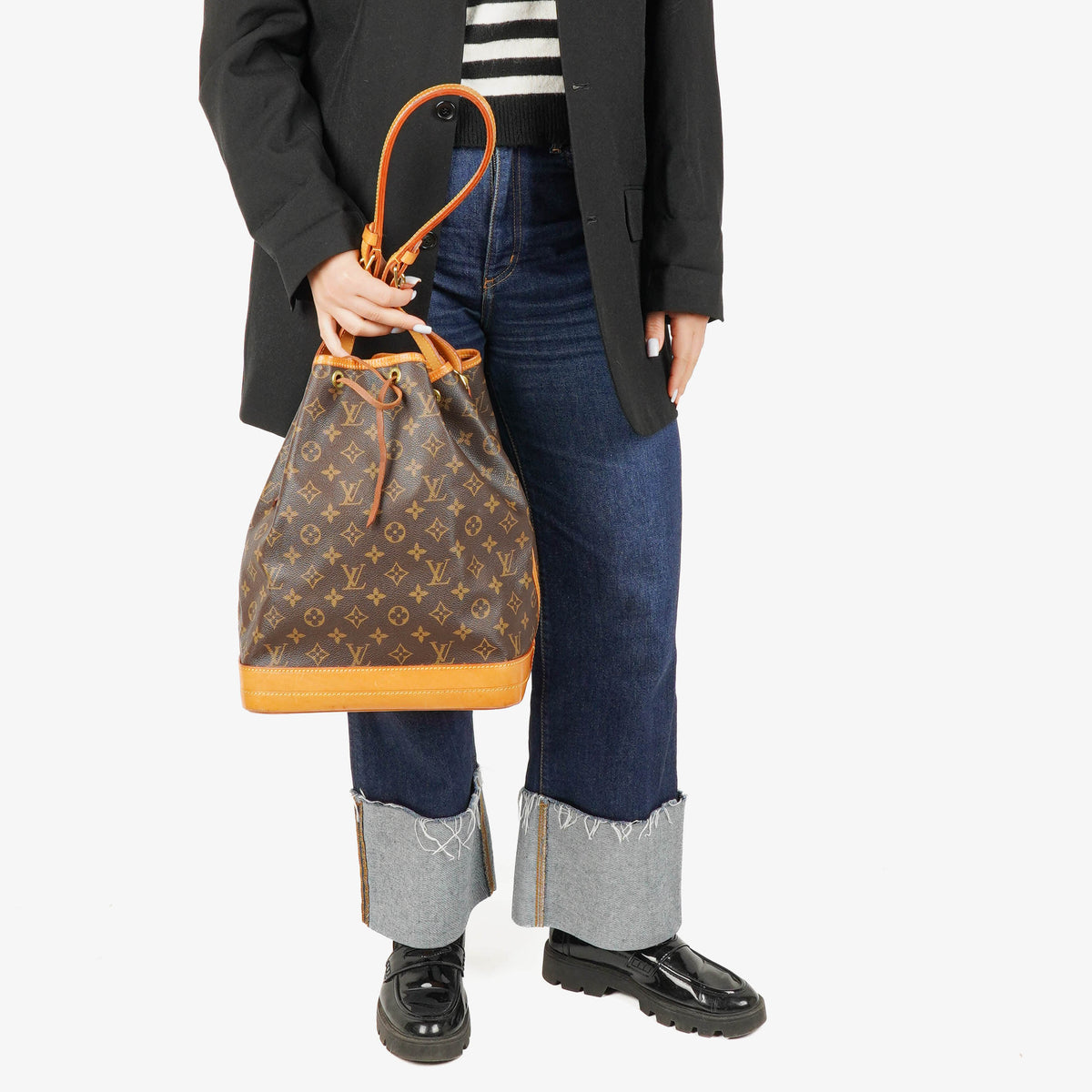 Louis Vuitton Noe GM Monogram Canvas Shoulder Bag