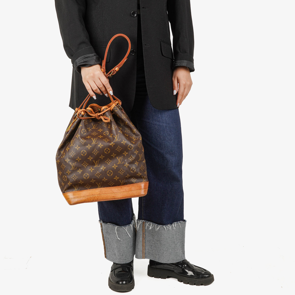Louis Vuitton Noe Grande GM Monogram Canvas Shoulder Bag
