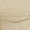Sac Double Rabat Classique Moyen Vintage Chanel en Agneau Matelassé avec Ferrures Plaquées Or 24K