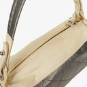 Sac hobo Paris-Biarritz argent et crème Chanel