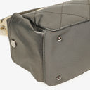Sac hobo Paris-Biarritz argent et crème Chanel
