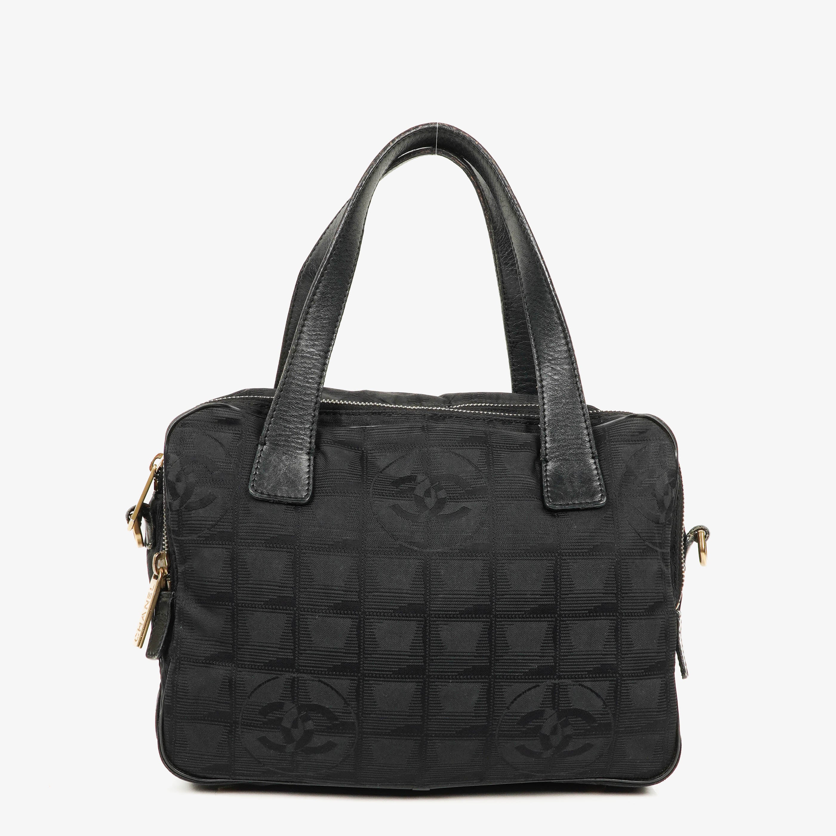 バッグ CHANEL NEW TRAVEL MINI BOSTON HAND BAG Chanel Beige New Travel Line Nylon Mini Boston Bag – PLAMEXS