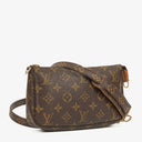 Louis Vuitton Pochette Accessoires Monogram Canvas Kuvertväska