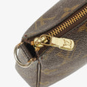 Louis Vuitton Pochette Accessoires Monogram Canvas Kuvertväska