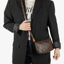 Louis Vuitton Pochette Accessoires Monogram Canvas Kuvertväska