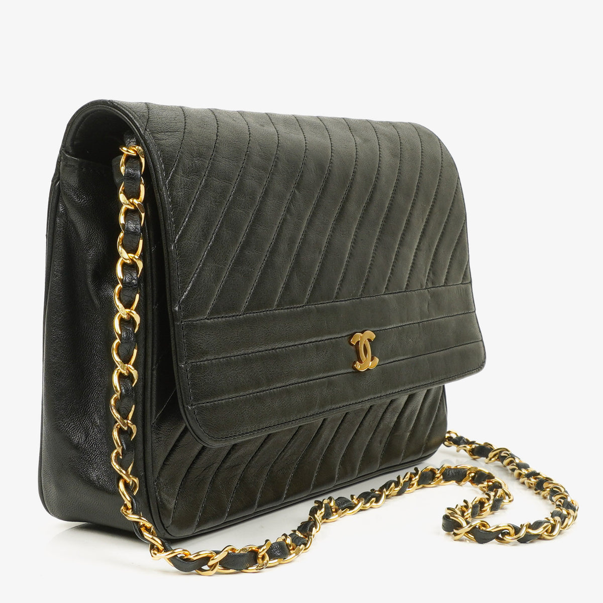 Chanel Diagonal Medium Classic Black Quilted Lambskin Single Flap Bag With 24K Gold-Plated Hardware