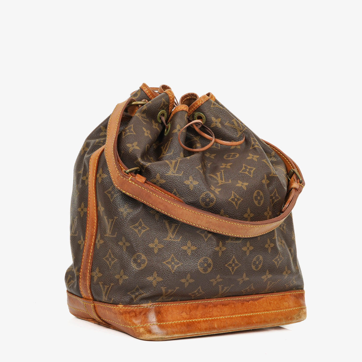 Louis Vuitton Noe Grande GM Monogram Canvas Shoulder Bag