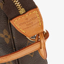 Louis Vuitton Pochette Accessoires Monogram Canvas Clutch Handbag