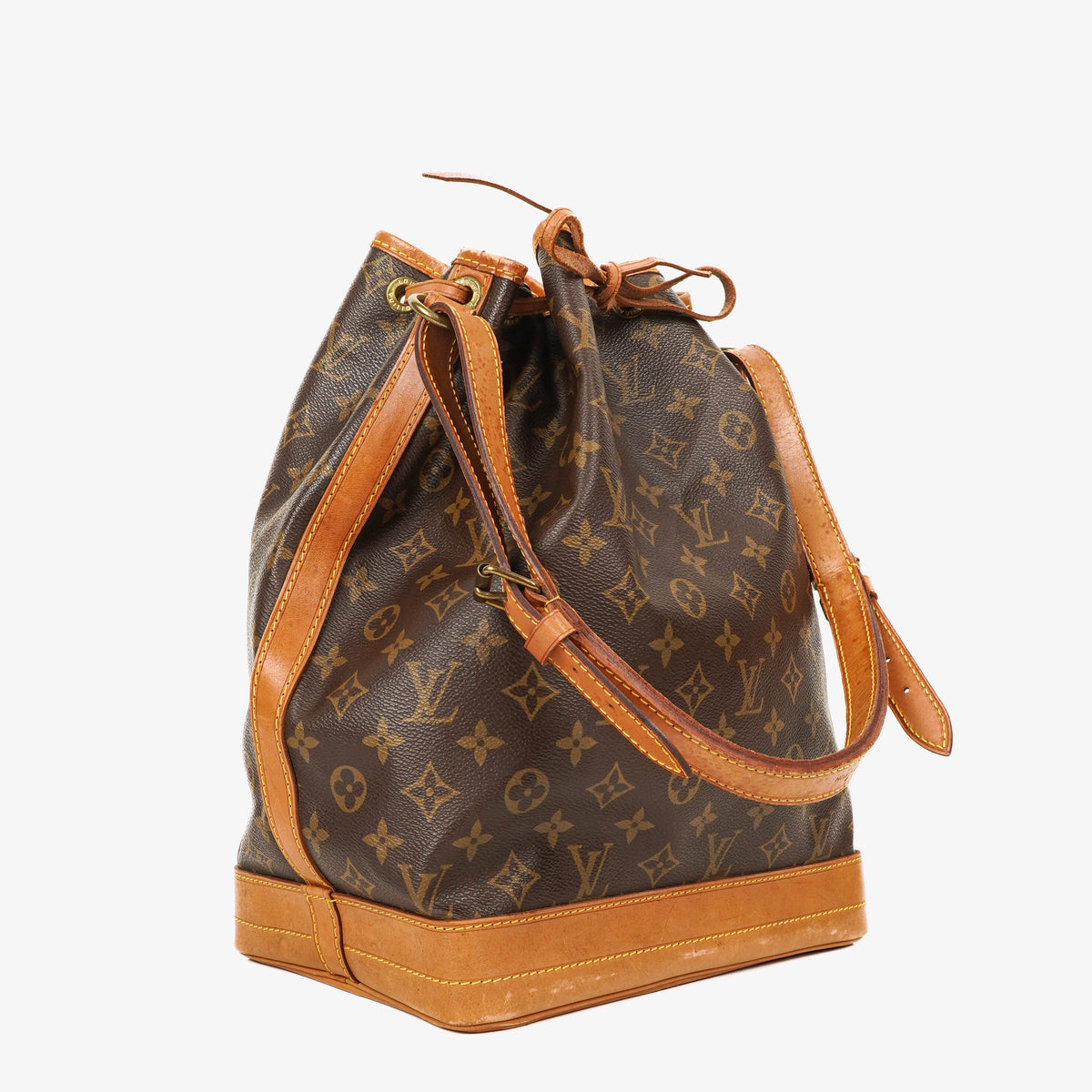 Louis Vuitton Noe Grande GM Monogram Canvas Shoulder Bag