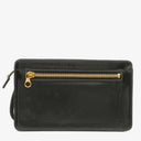 Pochette bracelet Chanel en cuir verni noir avec logo CC