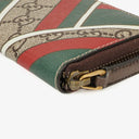 Gucci GG Supreme Chevron Wallet