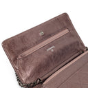 Portefeuille sur chaîne (WOC) 2.55 Reissue en cuir de veau métallisé vieilli matelassé violet Chanel